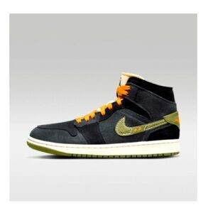 Jordan 1 Mid SE craft. New in box.